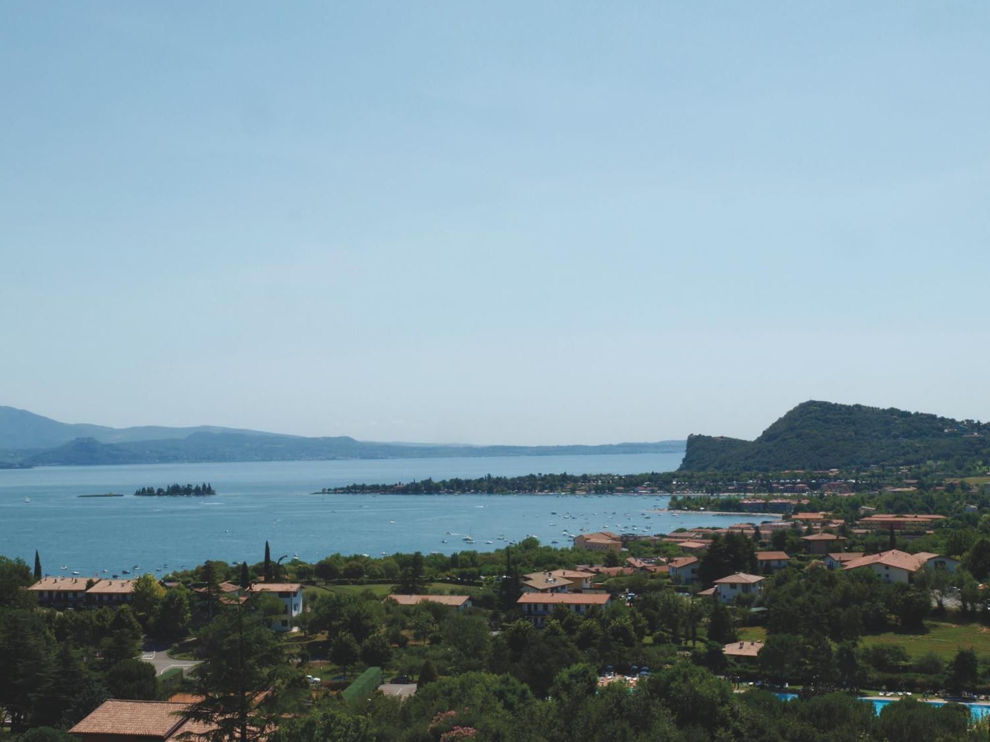 Hotel Belvedere Manerba del Garda Buitenkant foto